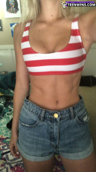 [Image: HCD698_(1).jpg]