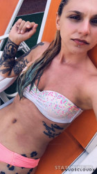 [Image: DF210_(1).jpg]