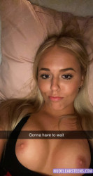 [Image: DF431_(4).jpg]