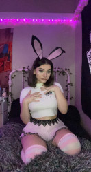 luvlyziah_(1)_(2).jpeg