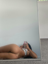 Stella_sl_(2).jpg