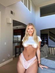 LilyLanes_(3).jpg