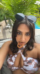 [Image: DROPS938_(7).jpg]