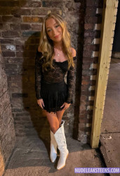 [Image: LAMP060_(3).png]